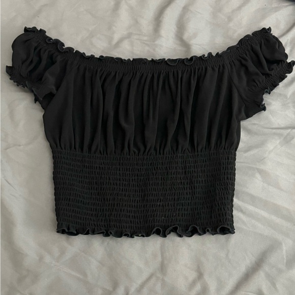 Black off the shoulder crop top! - Picture 1 of 2
